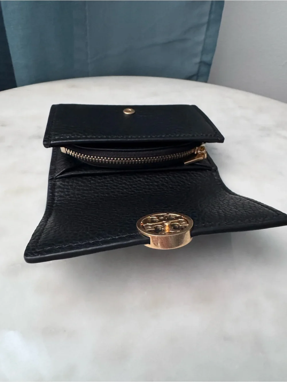 Tory Burch compact tory